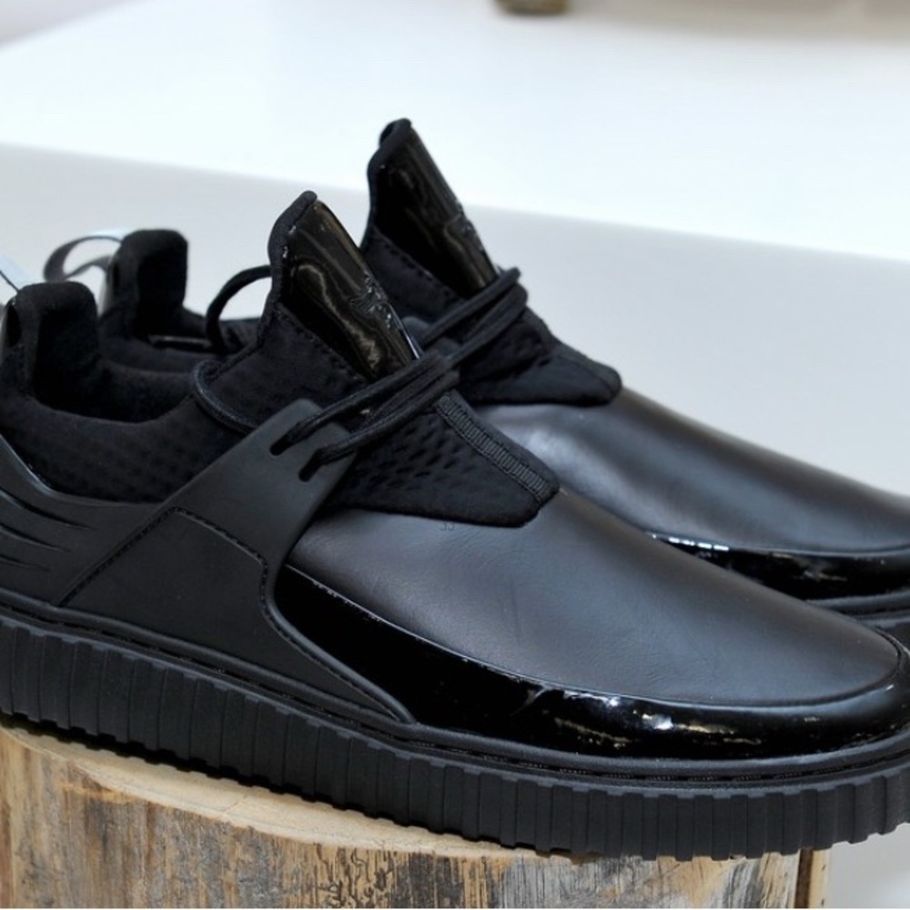 Nick Jonas Creative Recreation Castucci Sneaker - Black (Rare)